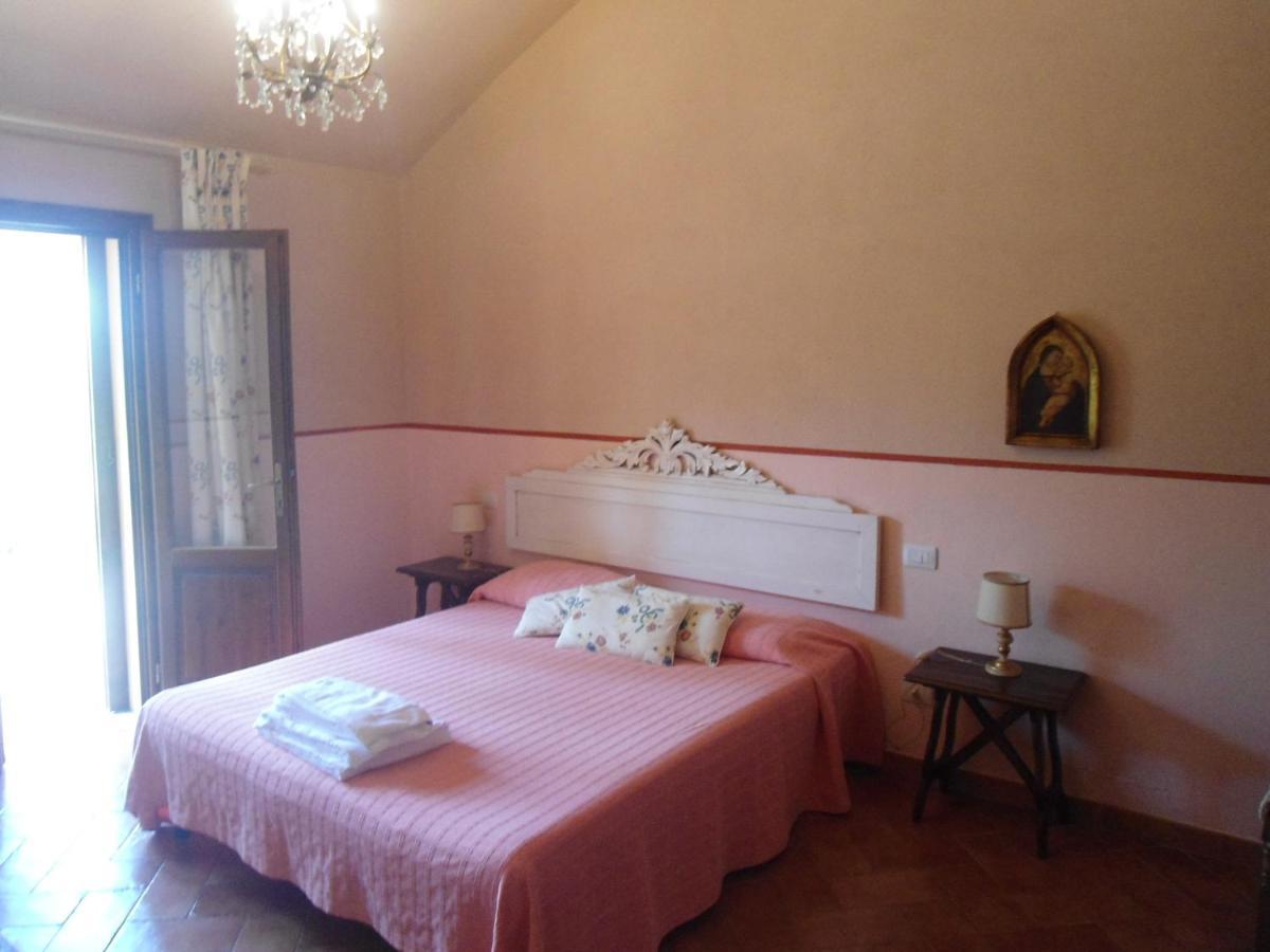 Agriturismo Le Pescine Vada Buitenkant foto