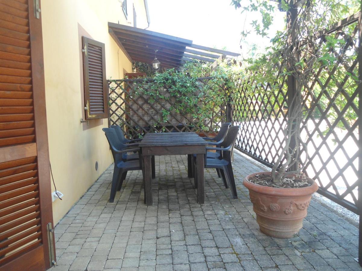 Agriturismo Le Pescine Vada Buitenkant foto